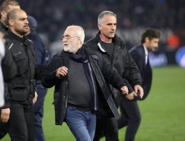 Σκληρή αλλά όχι εξοντωτική ποινή για τον ΠΑΟΚ - Τον αγώνα παίρνει η ΑΕΚ - 3 χρόνια εκτός γηπέδων ο Ι.Σαββίδης